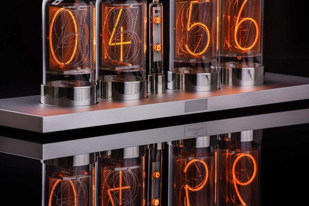 Puri Nixie Clock 4 Silver